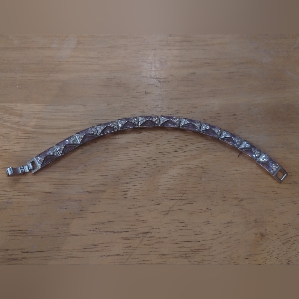 Elegant Light Purple Bracelet for Women